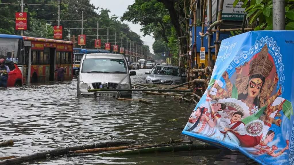 Kolkata Reels Under Torrential Rainfall, At Least Seven Dead, City Paralyzed